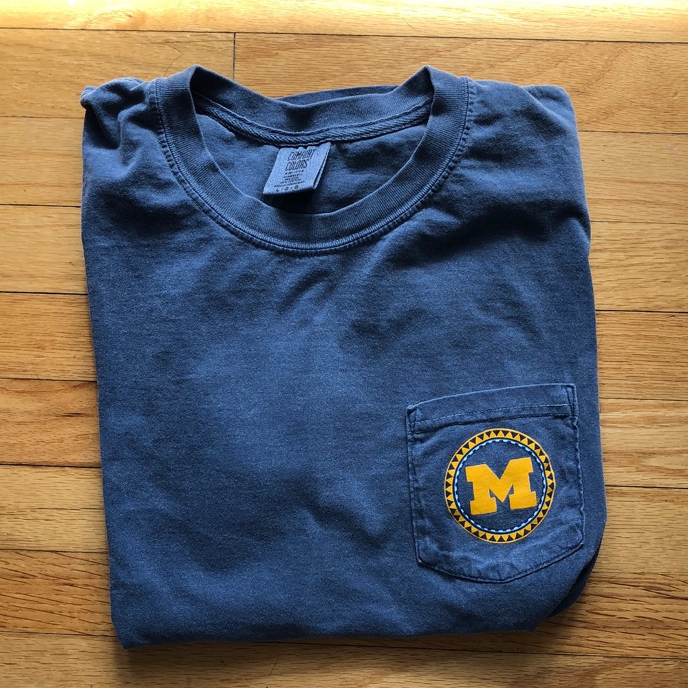 U of M comfort colors tshirt